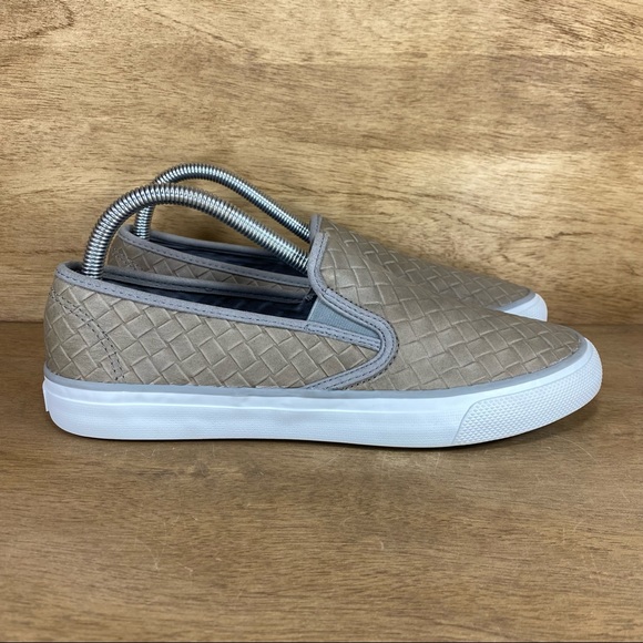 sperry seaside emboss weave